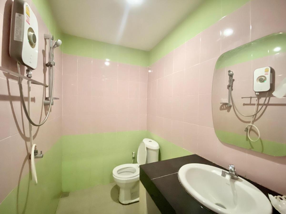 Sor Phattalung Hotel Phatthalung Exterior photo